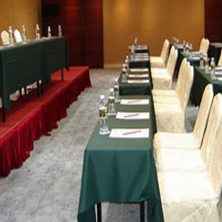 Yelan Bay Resort Szanja Kültér fotó
