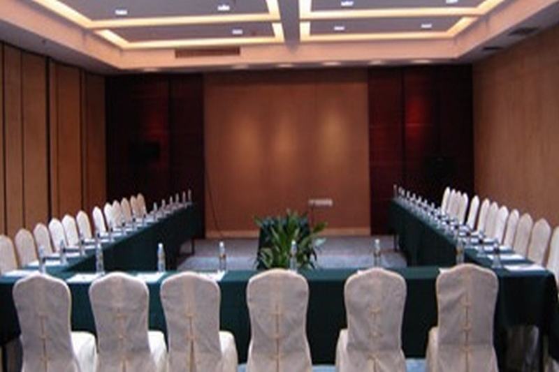 Yelan Bay Resort Szanja Kültér fotó